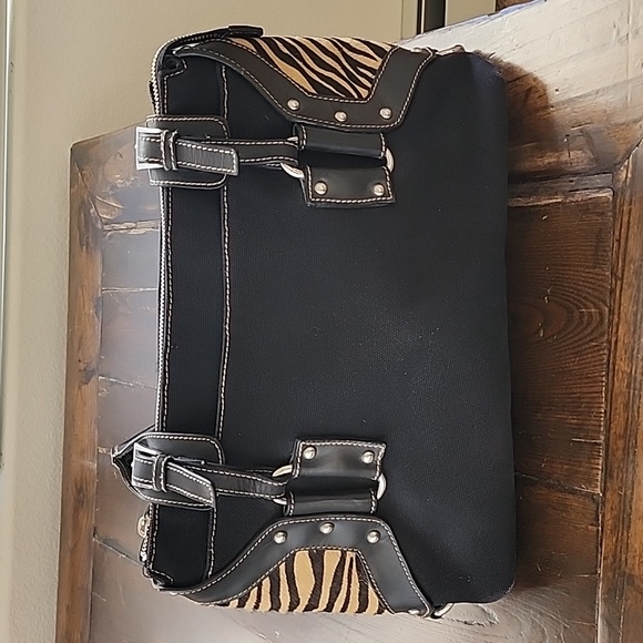 EUC Fortuna Valentino Handbag - Picture 2 of 5